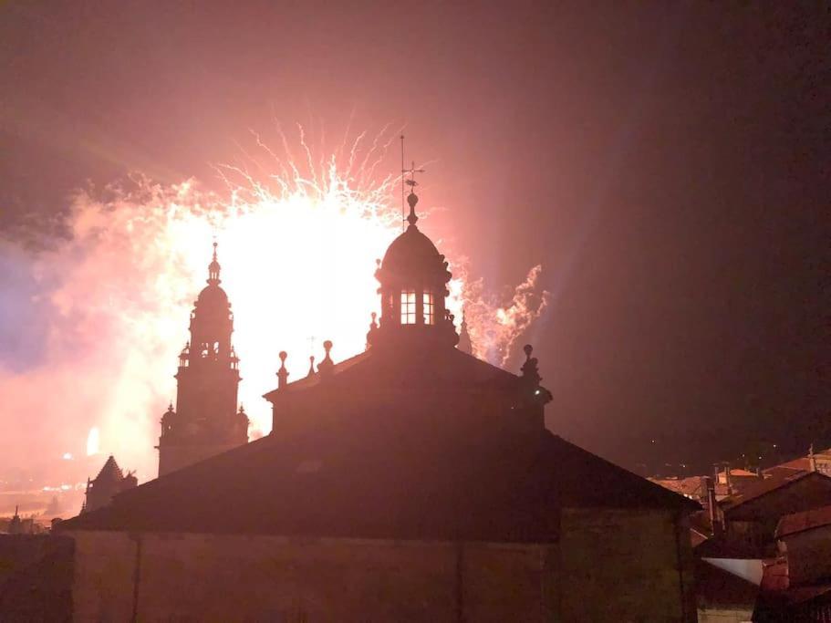 Atico Casco Antiguo En Plaza Cervantes Santiago de Compostela Bagian luar foto